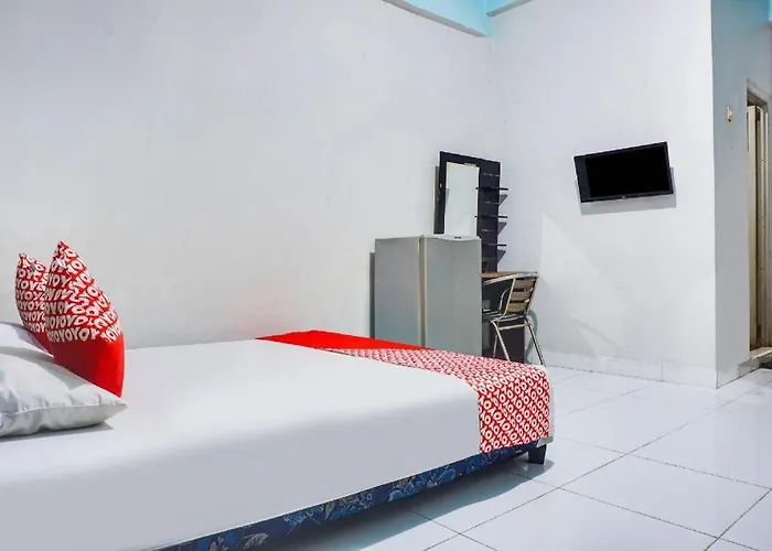 Oyo 91529 Pondok Elite 888 Makassar